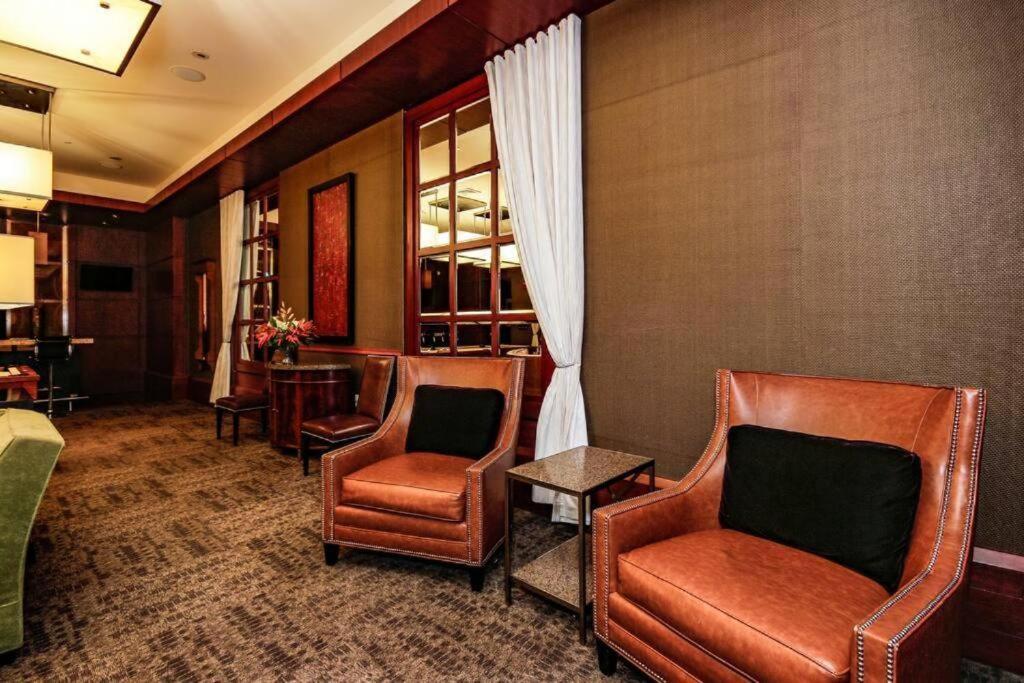 Harbor Apartments Free Indoor Parking 볼티모어 외부 사진